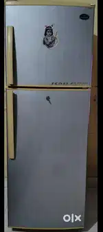 Used Refrigerator 275 Litre available for sale