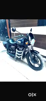 Royal Enfield Thunderbird 350 fully modified