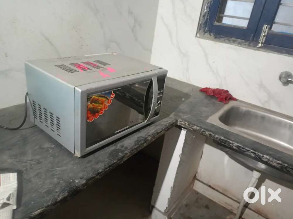 Microwave (Morphy Richards)