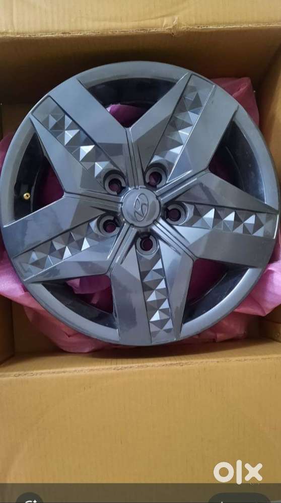 4 steel wheels of new creta car