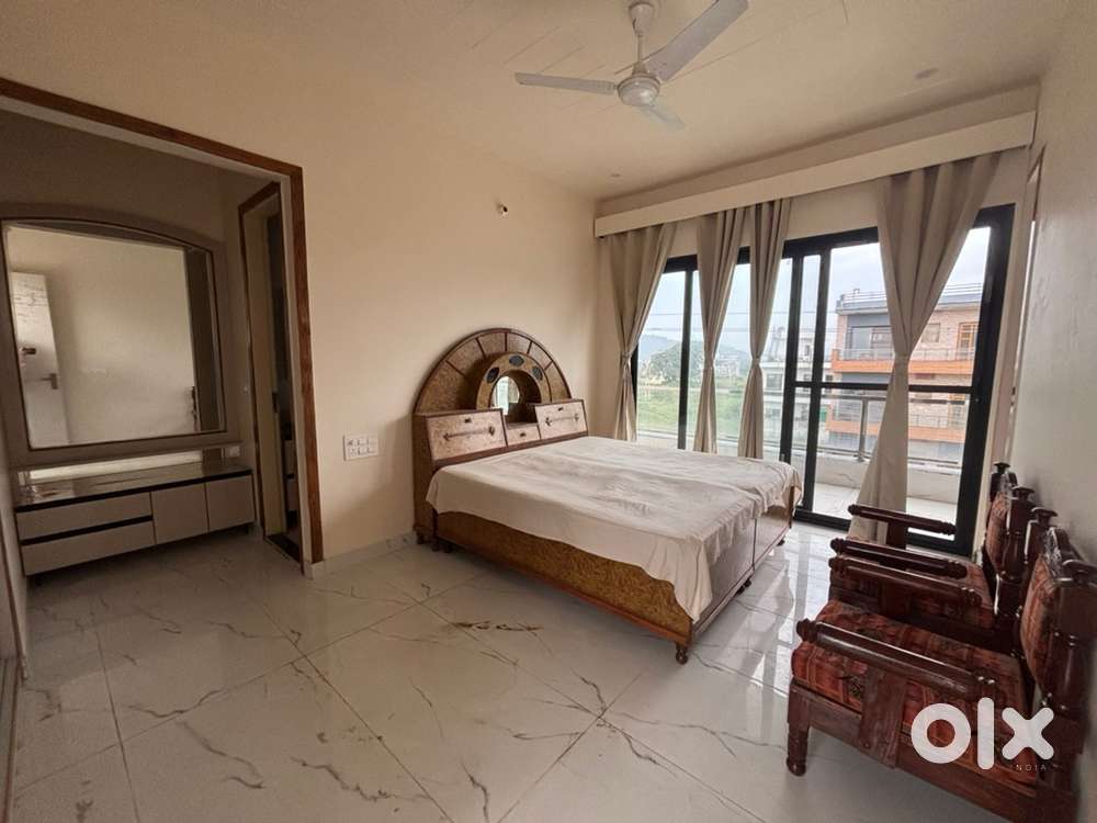 Room for rent in sector 30, pinjore.