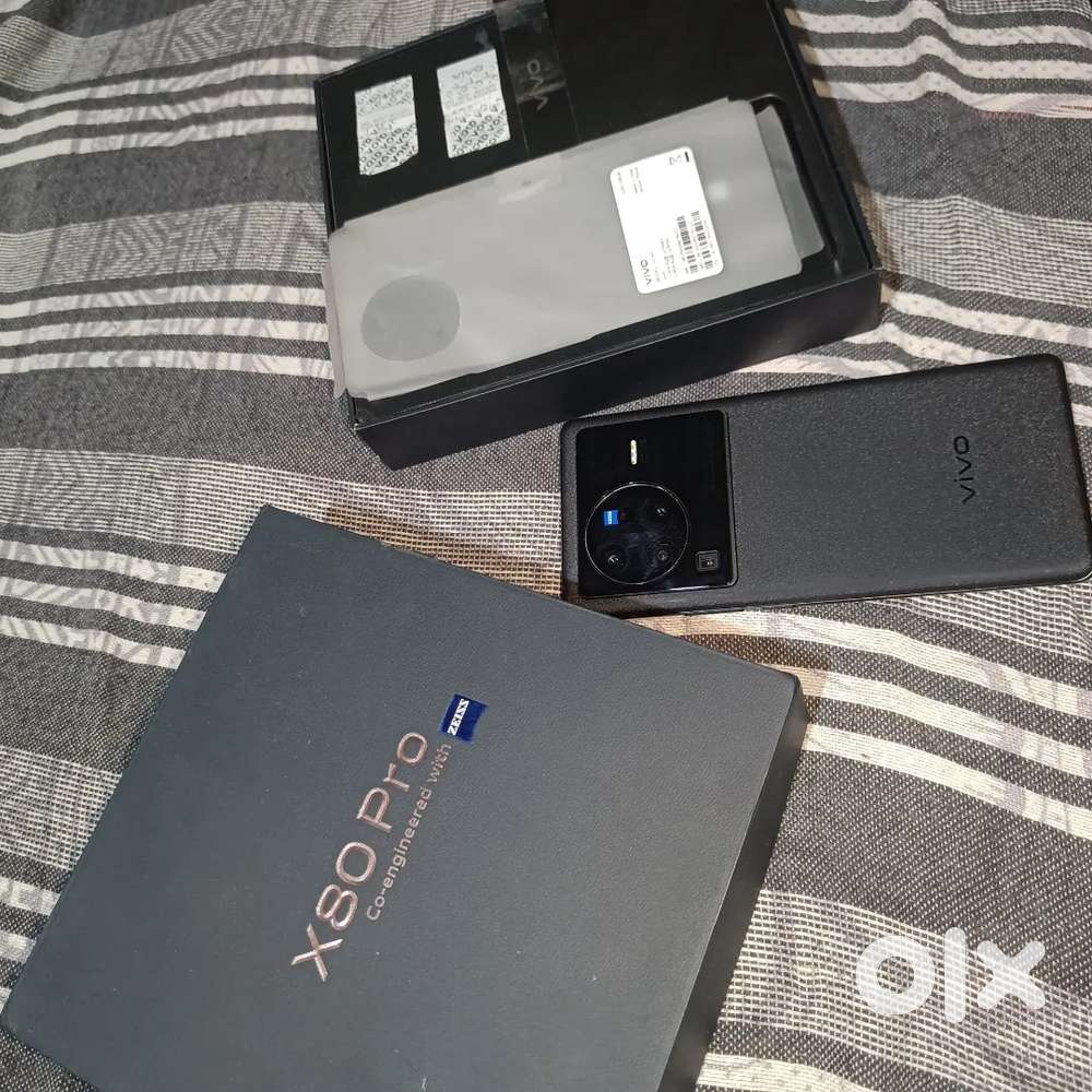 Vivo. X80 Pro.  Full new condition 12gb 256gb