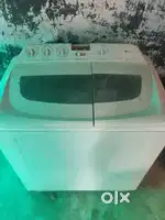 LG Washing machine white colour ,,dryer and washer are ok condition
