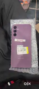 A14 5G  RAM 4+4   64 storage