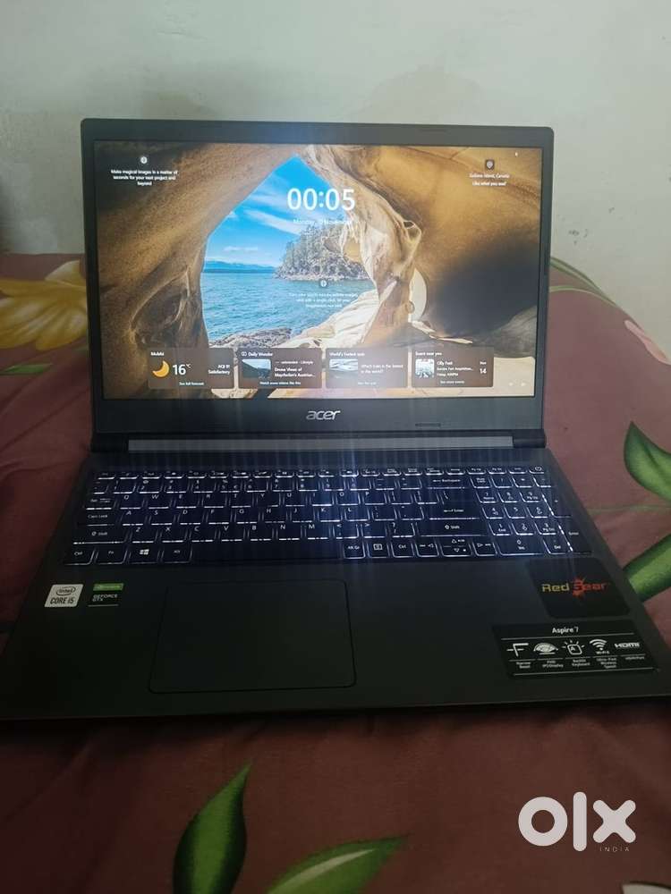 ACER ASPIRE 7 GAMING LAPTOP