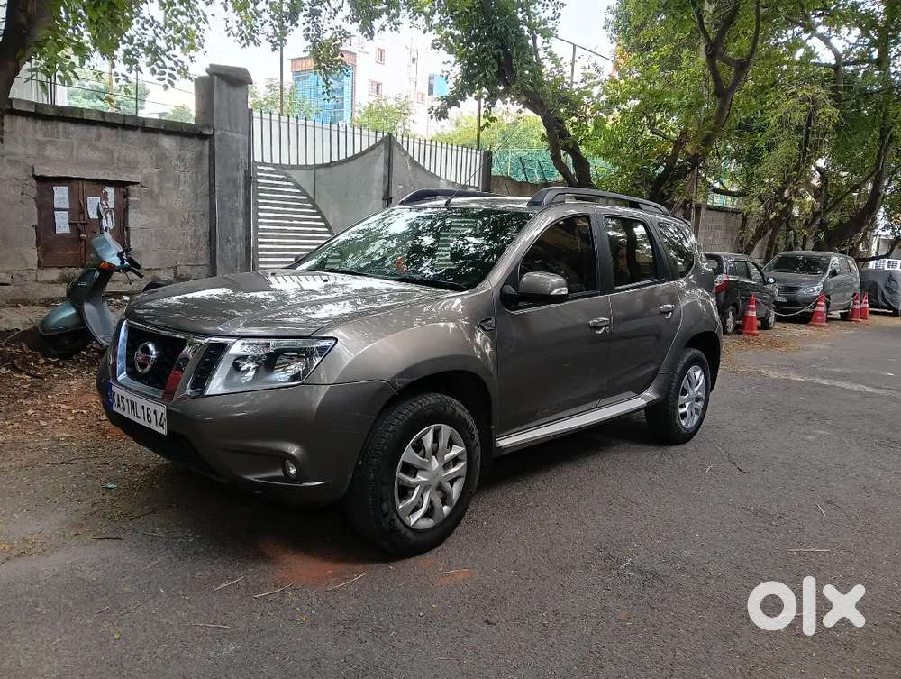 Nissan Terrano 2017 Petrol 64525 Km Driven