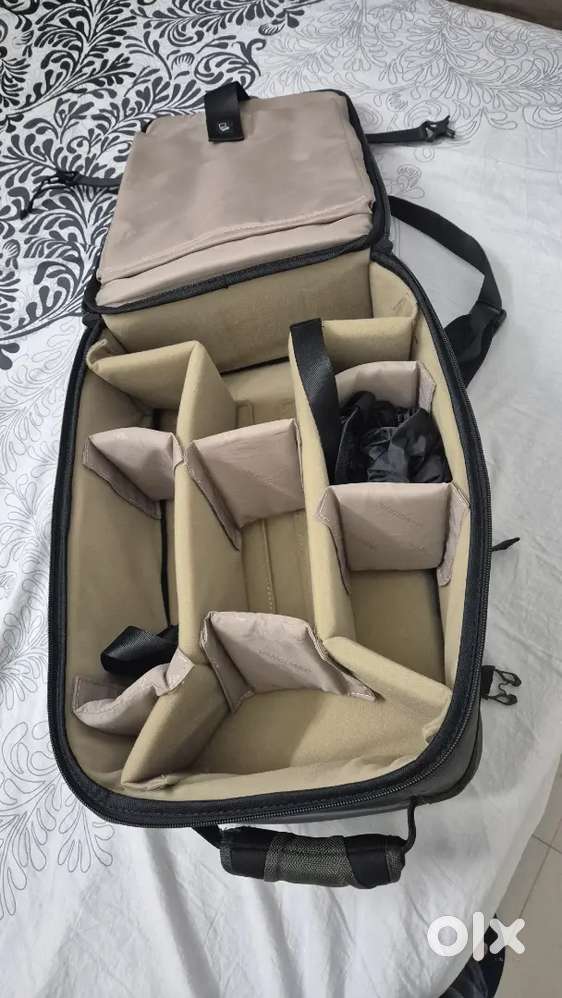 Vanguard Camera Bag with Rain Cover