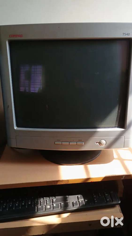 Vintage Monitor COMPAQ 7540