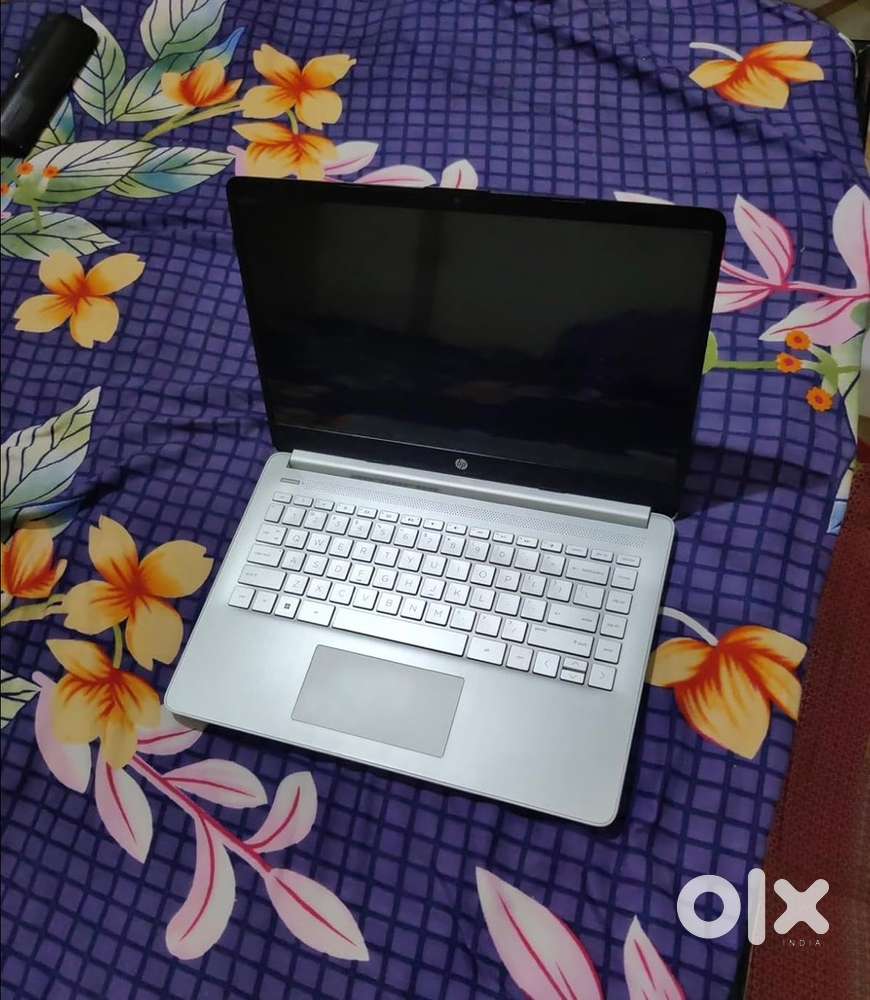 HP 14s, Ryzen 7- 5700U 16GB RAM/512GB SSD