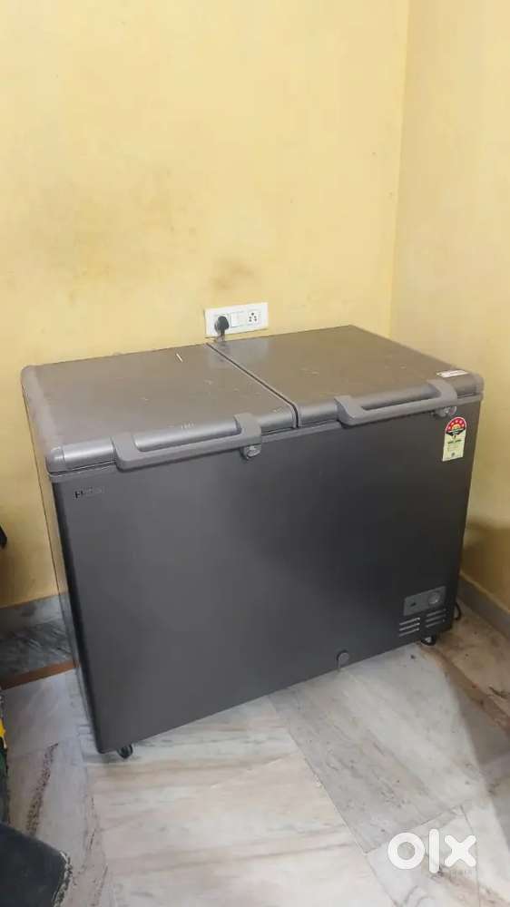 Commercial refrigerator