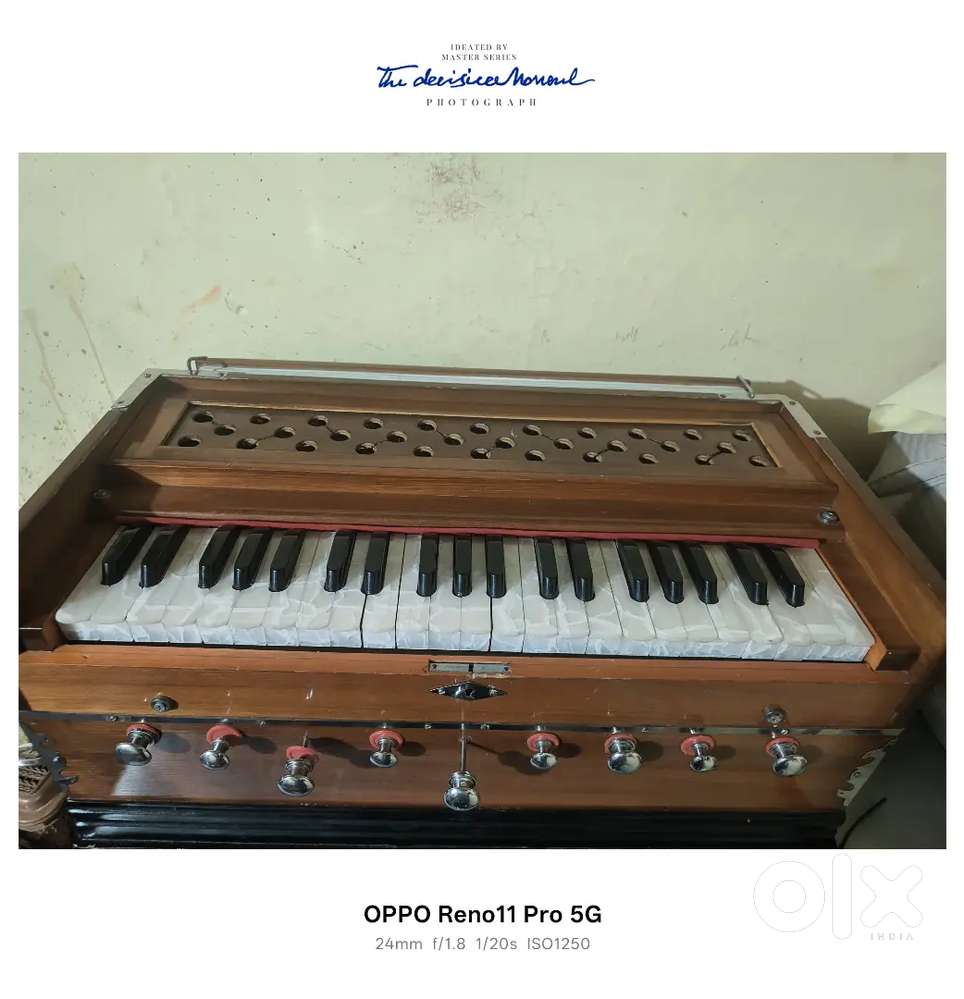Best' harmonium