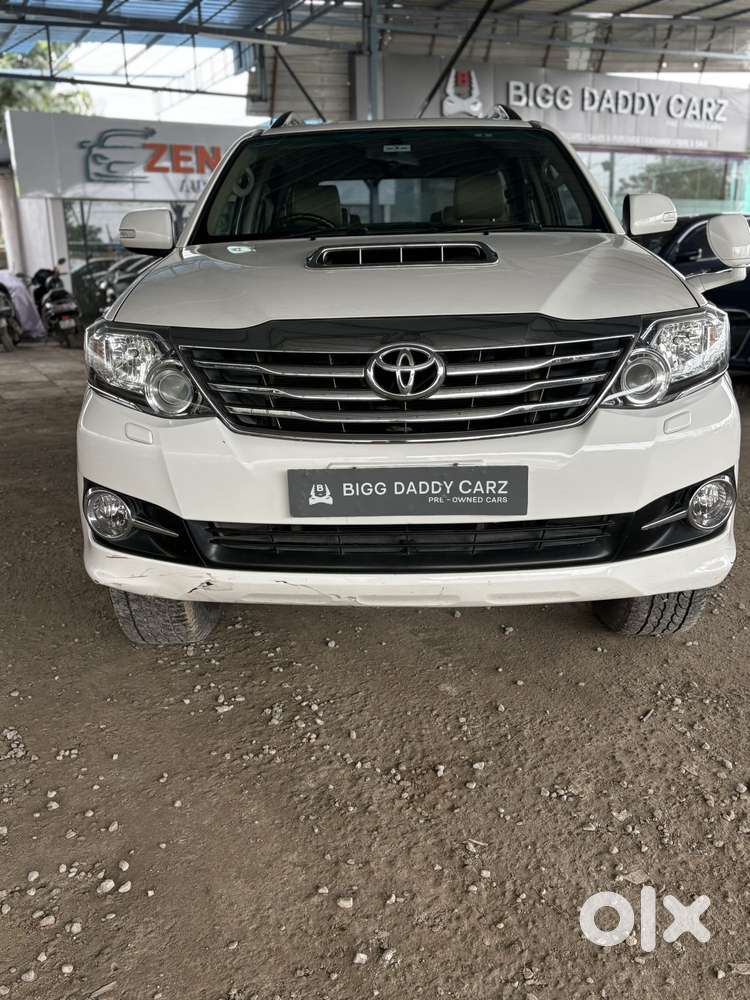 Toyota Fortuner 2011-2016 4x2 4 Speed AT, 2015, Diesel