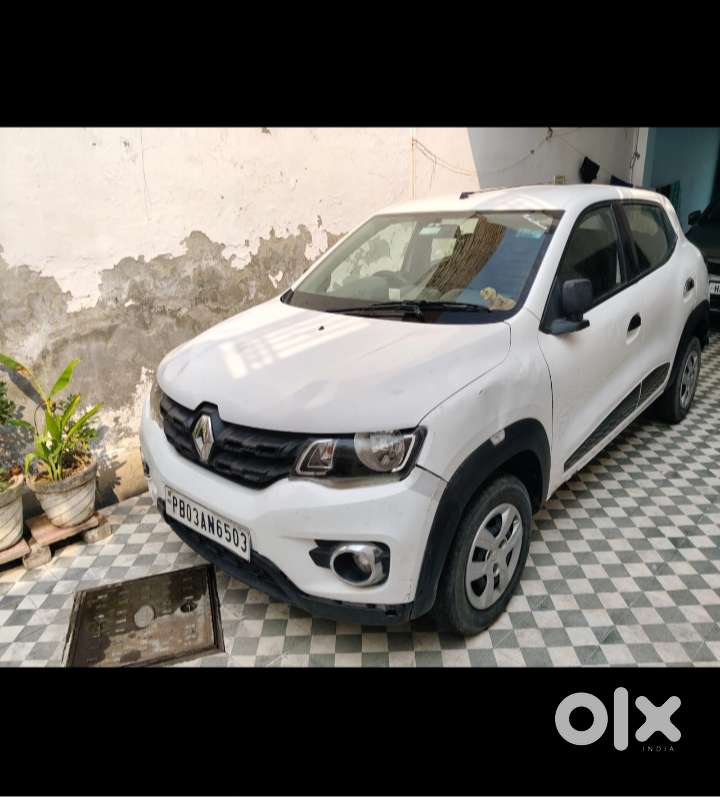 Renault Kwid 2016 petrol tire bettery good condition overall good