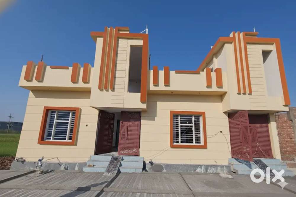 2 कमरों का मकान मात्र 23 लाख में