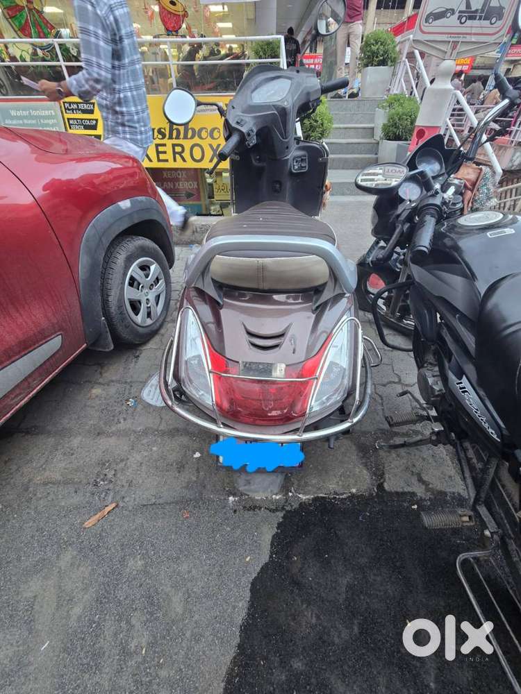 Brown Activa 5G for sale