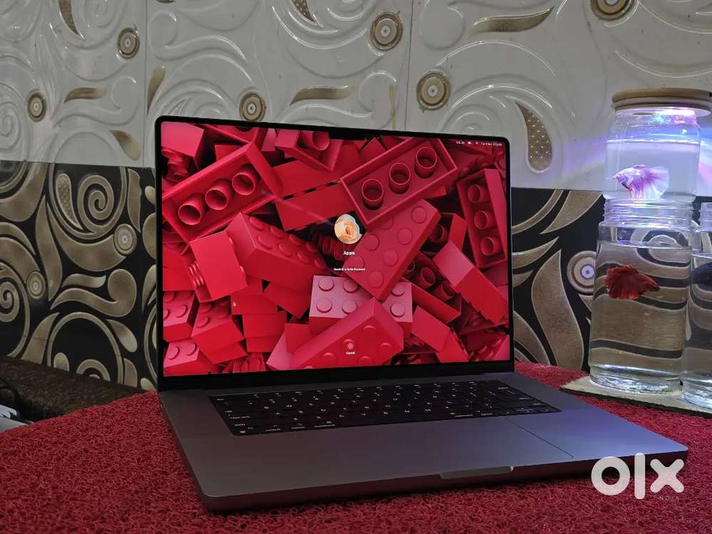 Apple macbook Pro 16 inch M1 pro