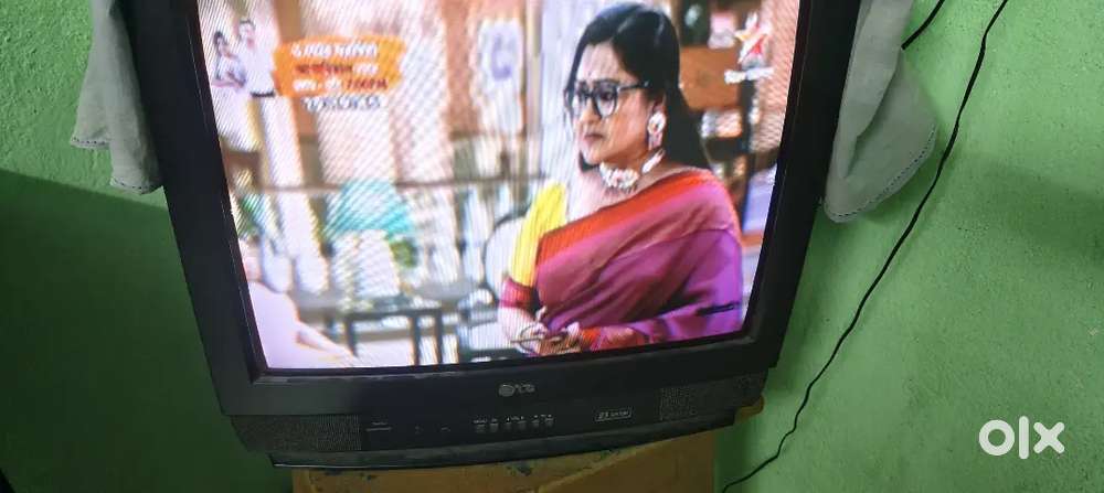 LG 21 INCH TV FOR SALE