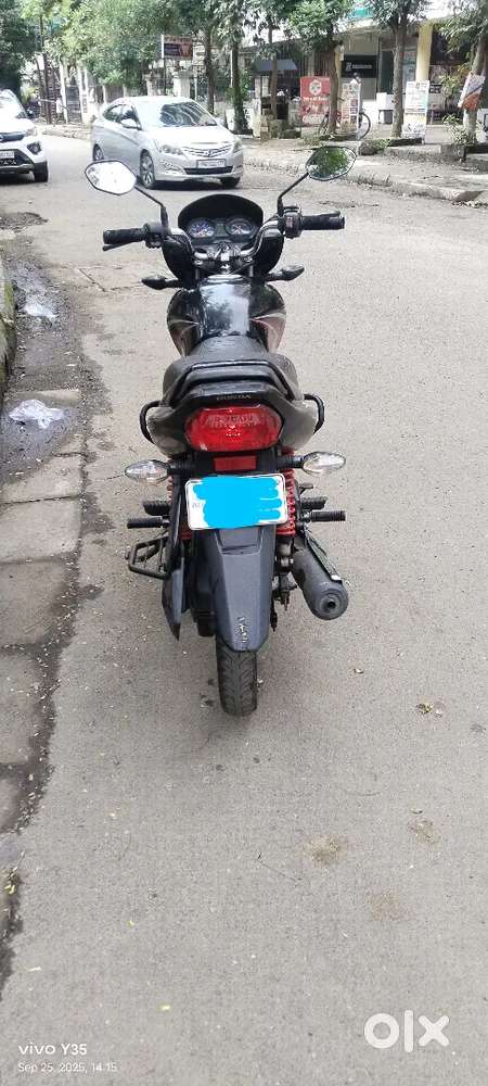 Honda shine BS6