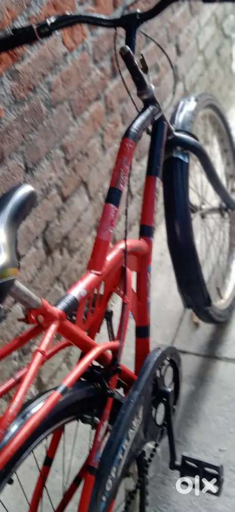 Red colour cycle