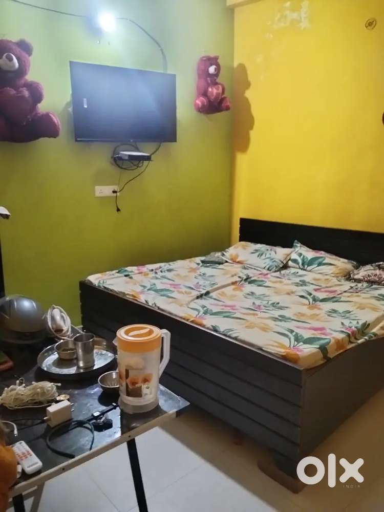 Room for family girls and boys hindu