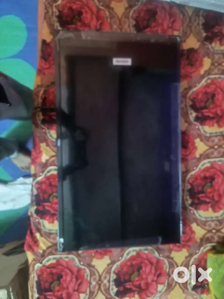 haier tv New with box