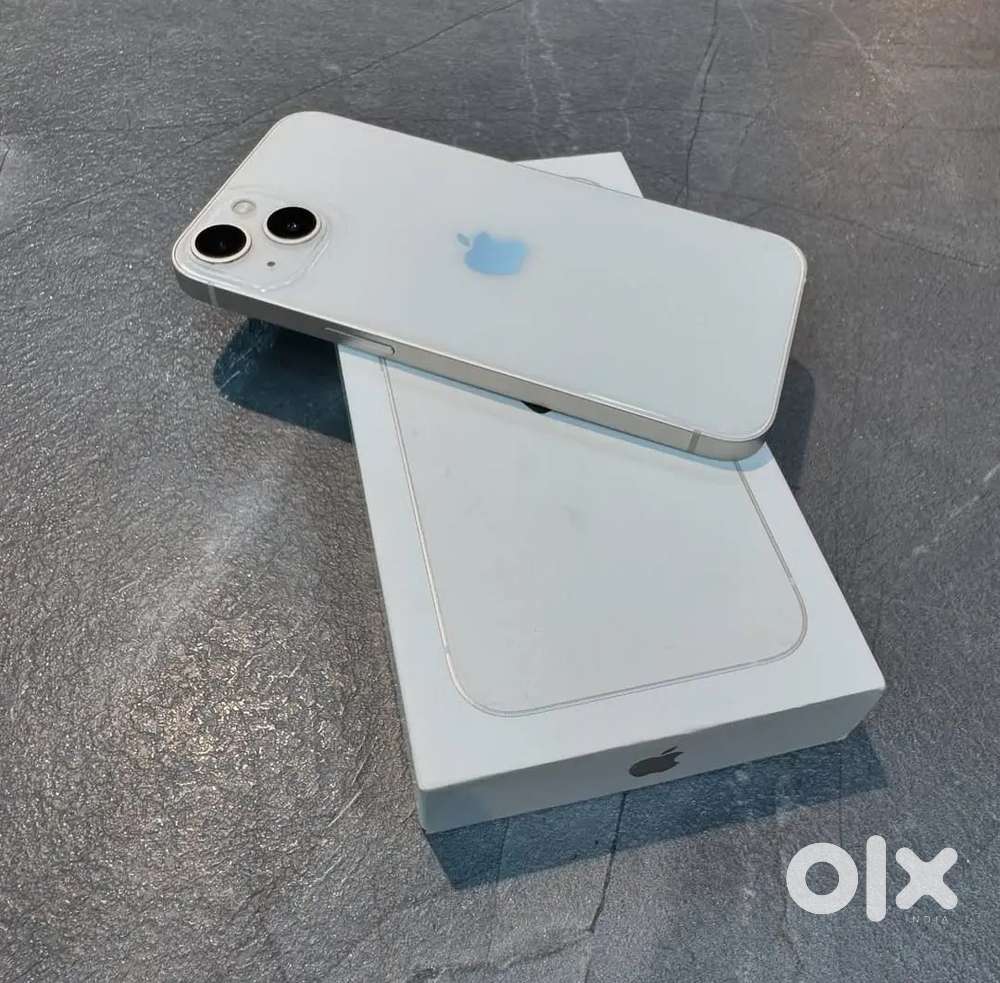 Selling my 7 month old iphone 13 with bill and Box