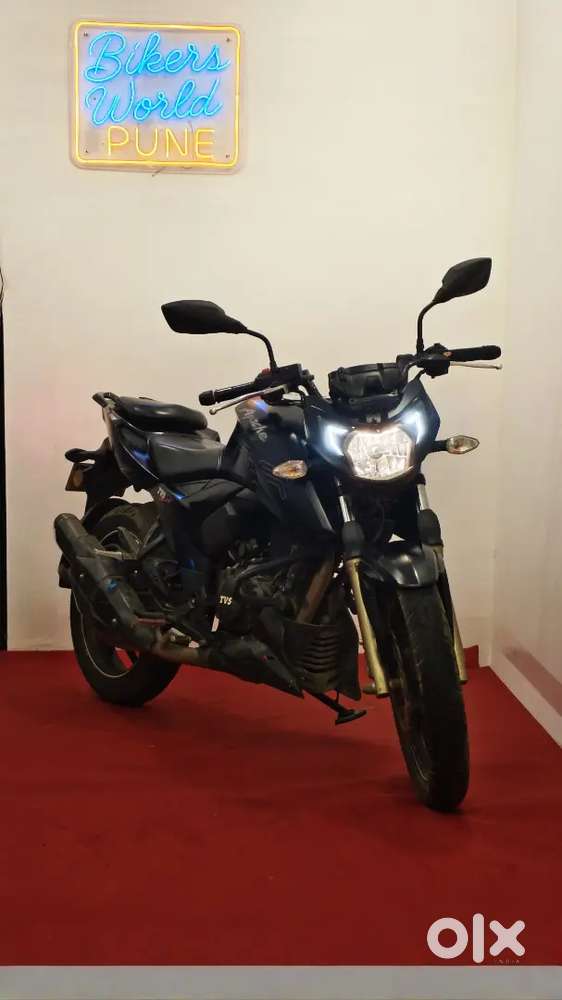 RTR 200 4V Harley davidson bajaj TVS yezdi yamaha
