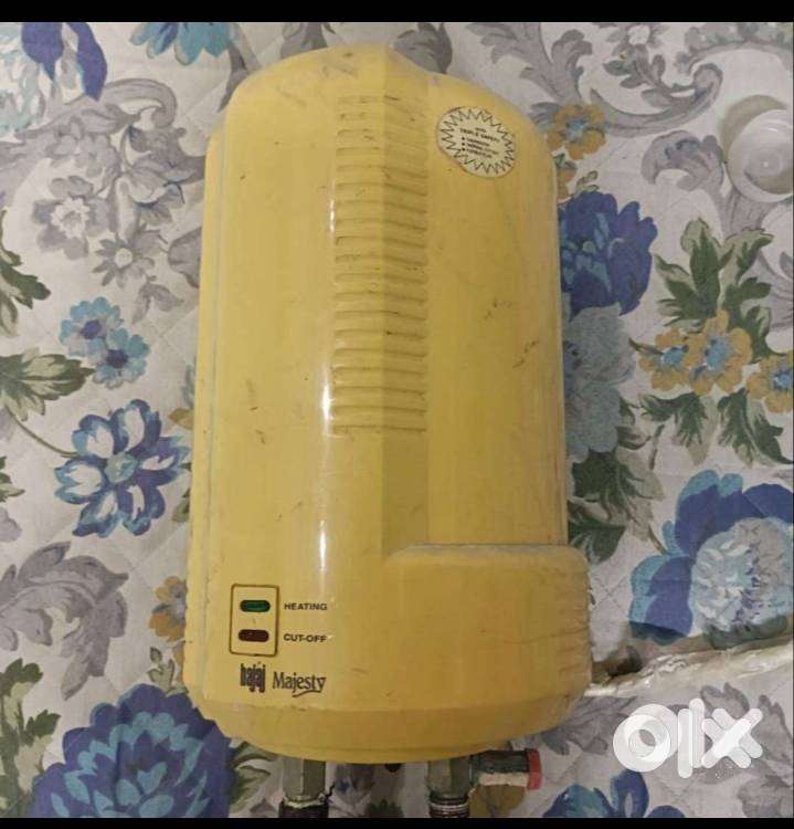 Geyser Bajaj Majesty 3 ltr. Instant water heater
