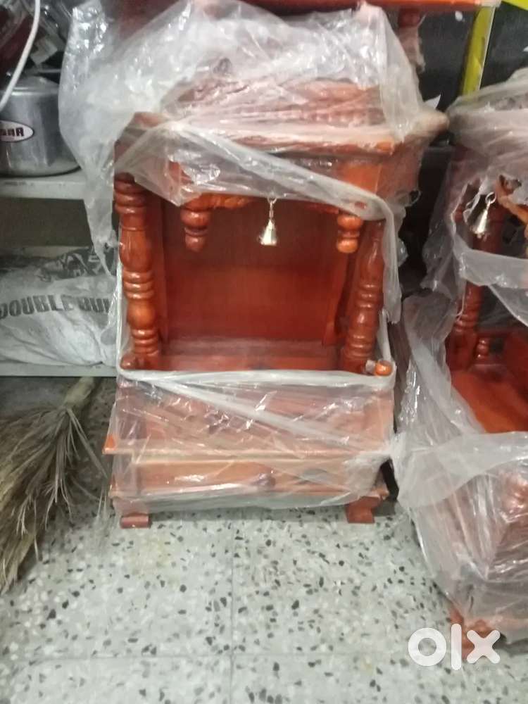 Mandir bechne ka hai
