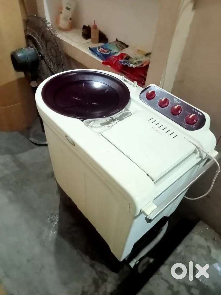 Whirlpool washibg machine 8.0kg me