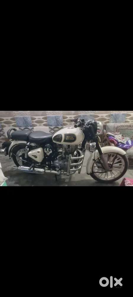 Mere pass yeh extra bike khadi hui h isliye sell kar rha hu