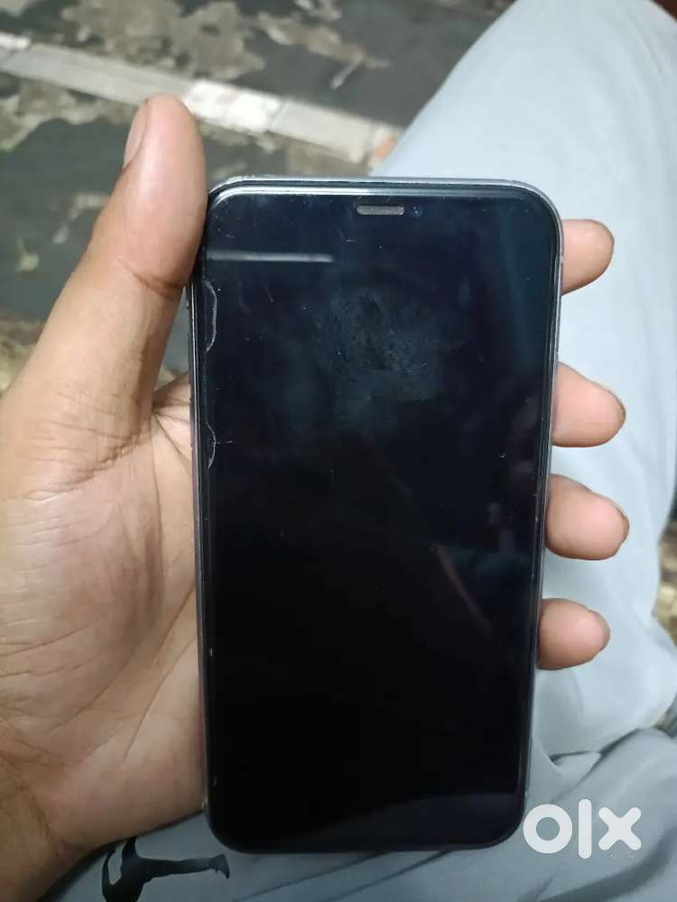 Iphone 11 Purple colour