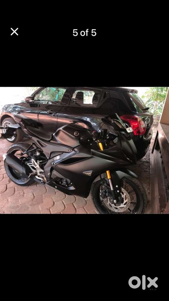 Yamaha R15 v4