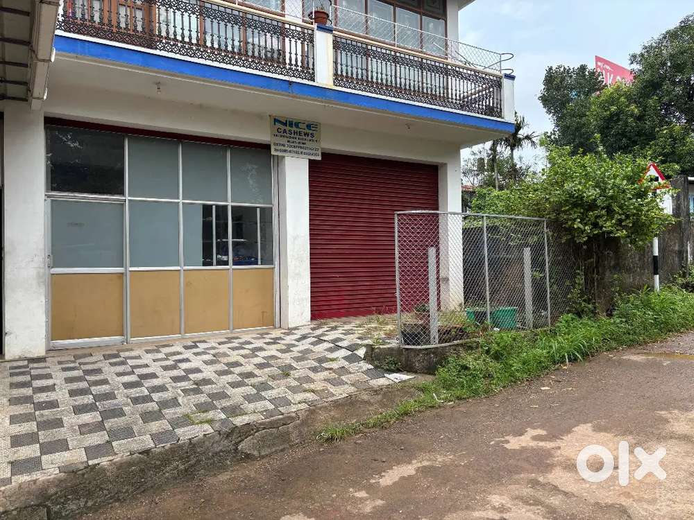 Shops/godown for rent