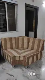 Triangular single sofa corner
