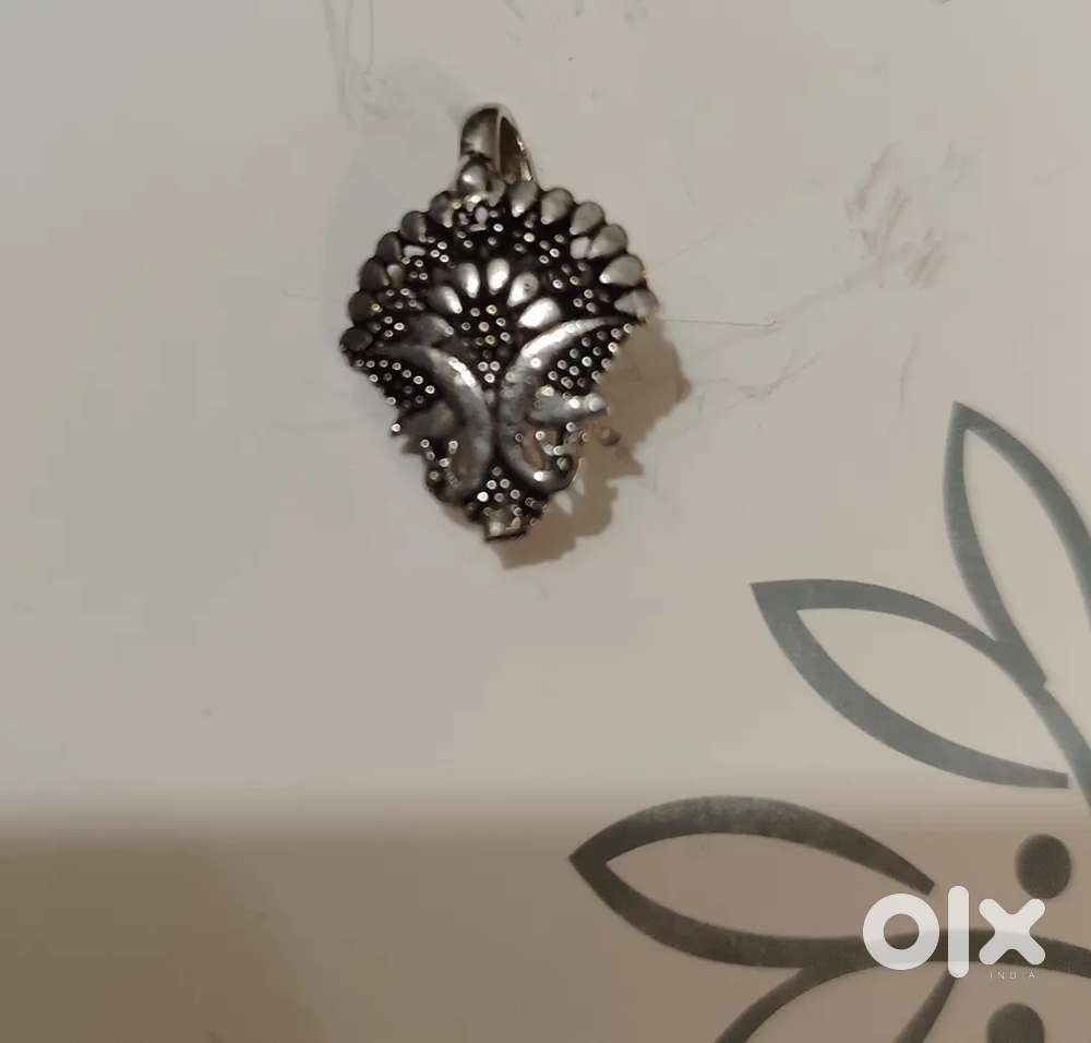 Branded Oxidised nosepin