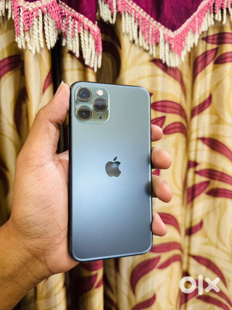 I phone 11 pro 64 gb clean condition display changed