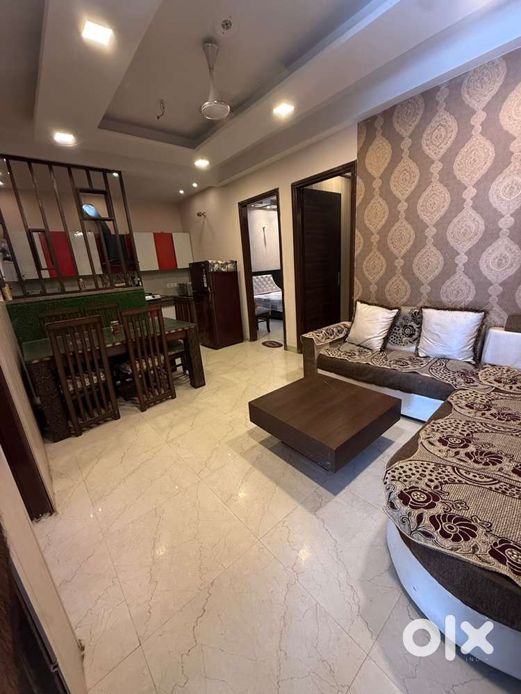 3Bhk Ground Floor flat available for rent in sunny enclave