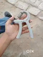 Hand gripper