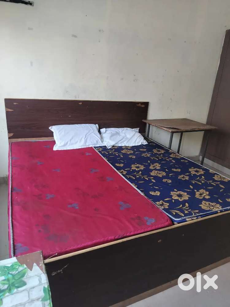 4000 Room Rent  Boys and Girls Near Semra bbd university