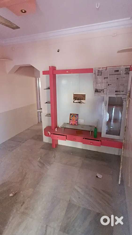 House by broker at good place