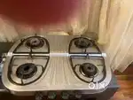 Stove with 4 burners