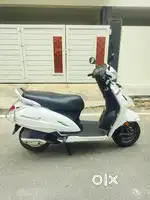(HONDA ACTIVA 4G)(GOOD CONDITION)(SINGLE OWNER)
