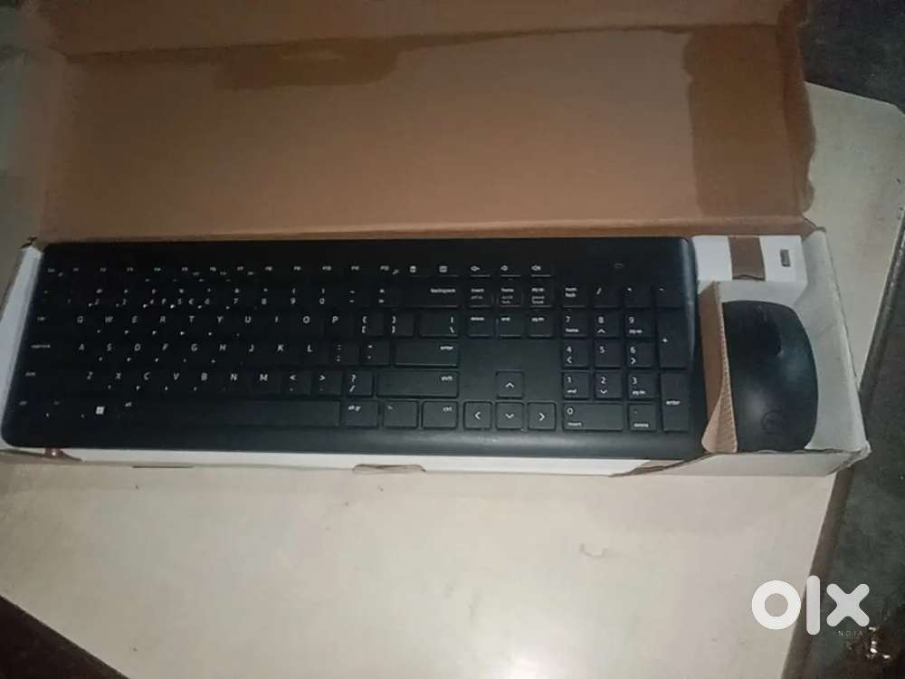 Doll Brand Wireless keyboard & Mouse