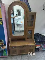 Dressing Table for Rs.3000
