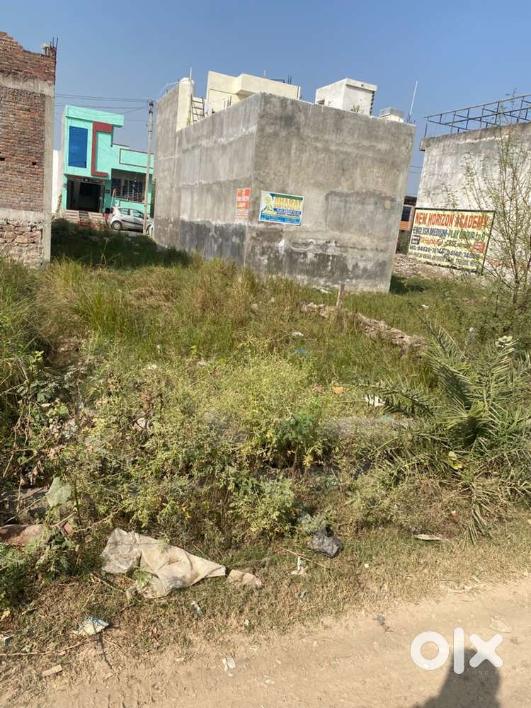 Plot semi corner near by unnati aata chakki