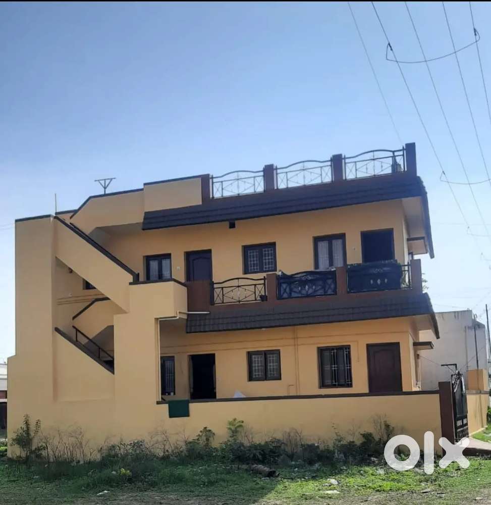 1bhk semi furnished house