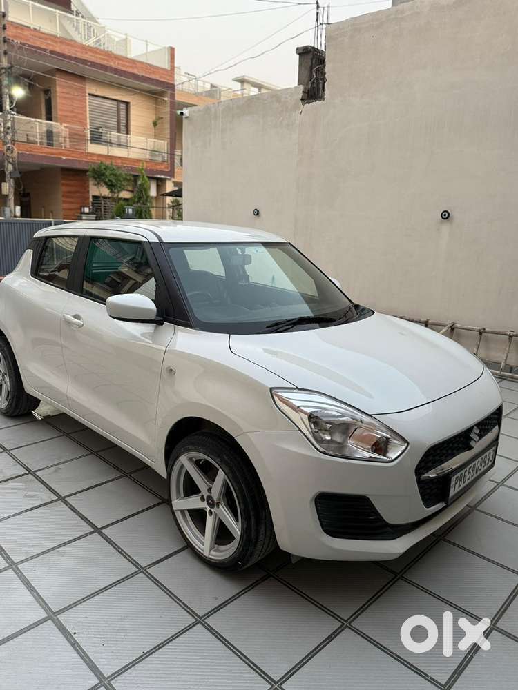 Maruti Suzuki Swift 2024 Petrol 4,400 Km Driven