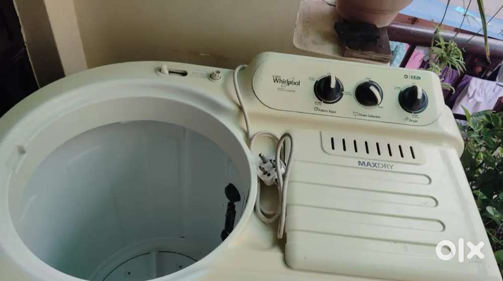 Whirlpool acc supreme 6.2 kg semi automatic washing Machine