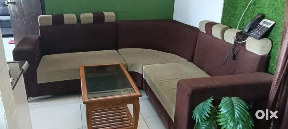 L shaped Sofa Almost New